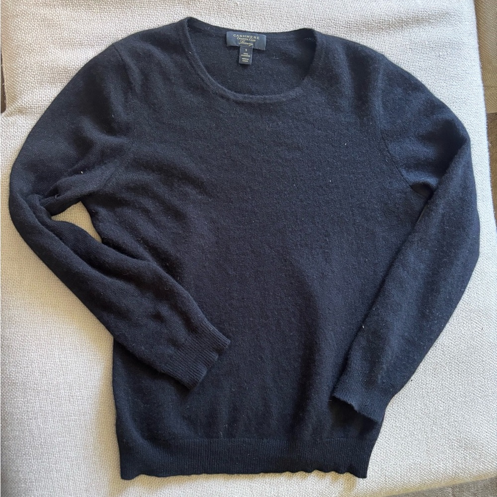 Charter Club Women’s  Black Crewneck Sweater